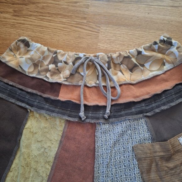 Handmade patchwork midi skirt - Picture 4 of 7